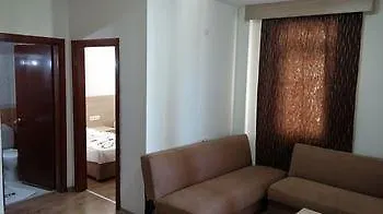 Apartman Arda *