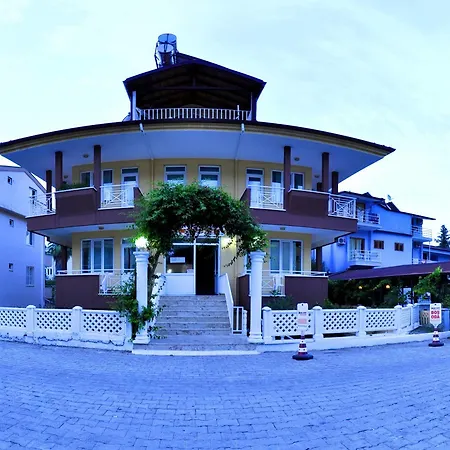 Apartman Arda *